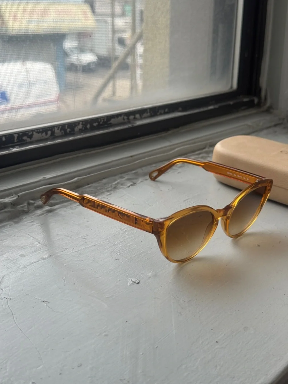 Chloe Amber Cat-Eye Sunglasses - Picture 3 of 7
